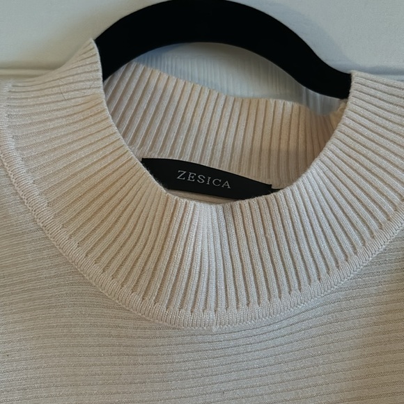 Oversized ribbed knit sweater - Picture 4 of 4